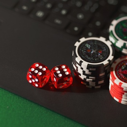 Kiat-kiat Teratas untuk Menang di Perjudian Slot Online Luck99
