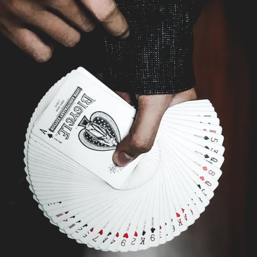 Judi Slot Online Terpercaya Dimulai dengan Ulat123
