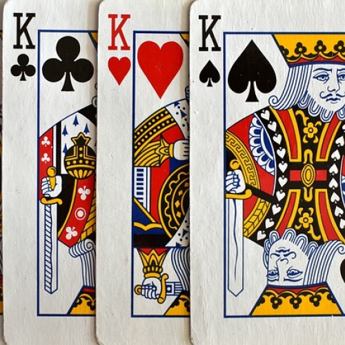 Slot Online: Dari Kasino Tradisional ke Layar Digital Anda